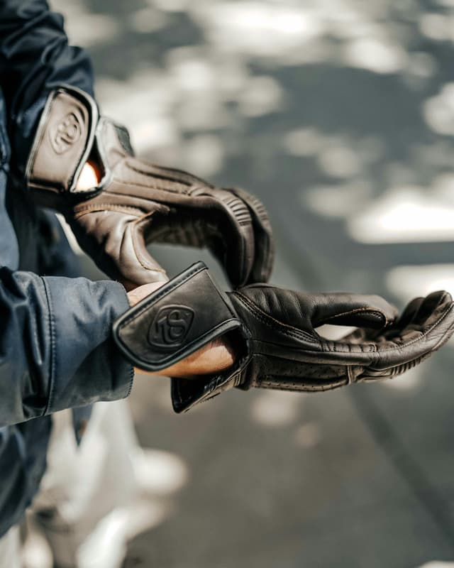 Cashmere Lined Gloves