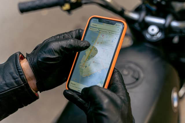 Touchscreen Leather Gloves